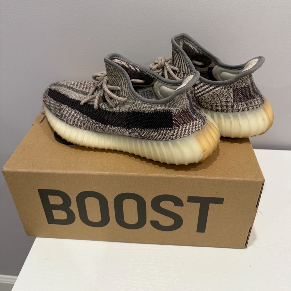 Yeezy Boost 350 V2 ‘Zyon’